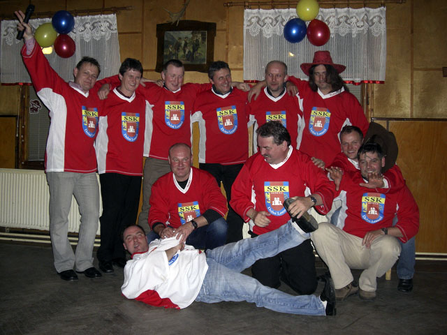 Večer 2011 07